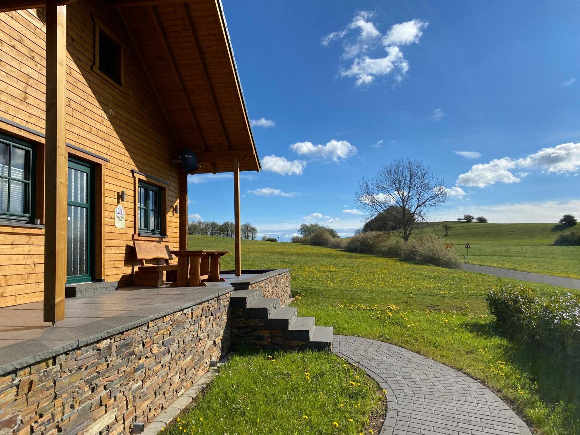 Holzhaus Onkel Fritz Mit Sauna Und Whirlwanne Esch  Eksteriør billede